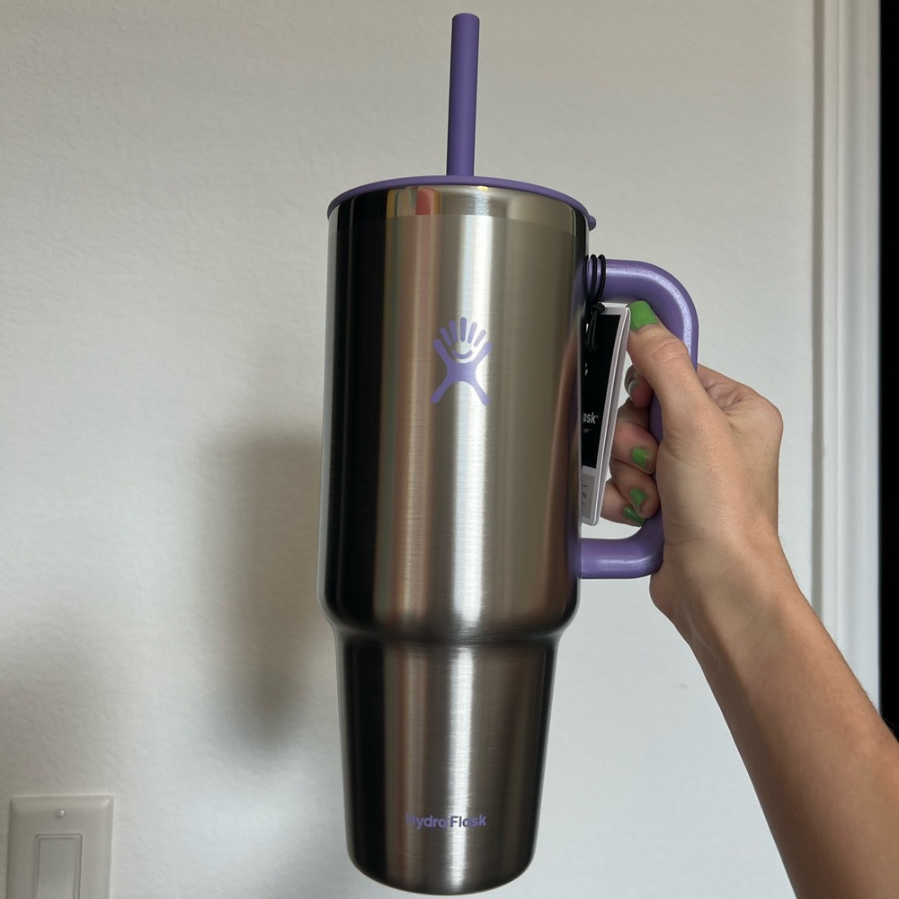 40 oz Travel Tumbler Hydro Flask Water Bottle Silver and Purple